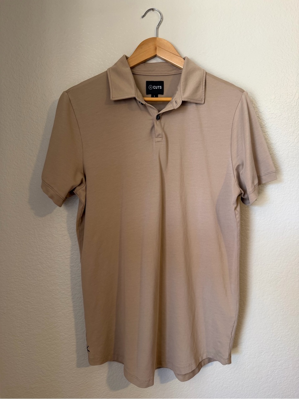 CUTS Clothing Men’s AO Polo Shirt Pima Cotton Blend Tan Size Large Casual Golf